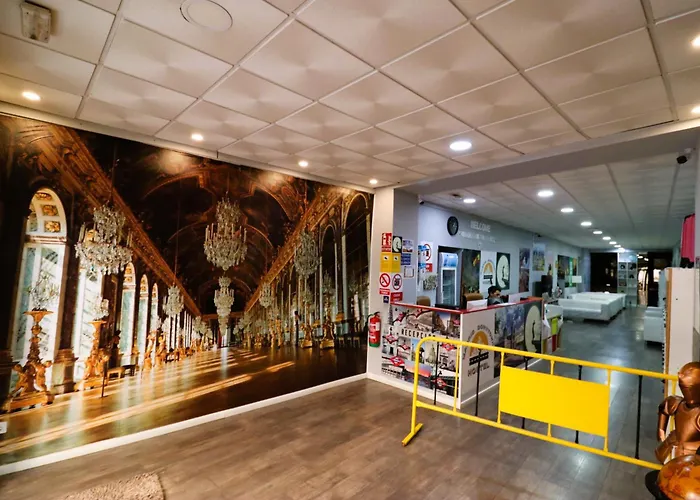 Madrid Downtown Hostel